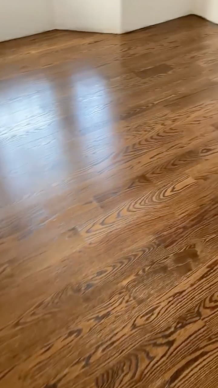 Your floors are a big part of your home, they deserve the right care. ✨ At ModiFloors, we focus on the details, the process, and a finish that makes the whole space feel better....